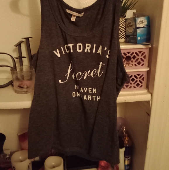 Shirt - Picture 1 of 1